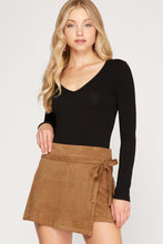 Load image into Gallery viewer, Stockard Faux Twill Suede Shorts